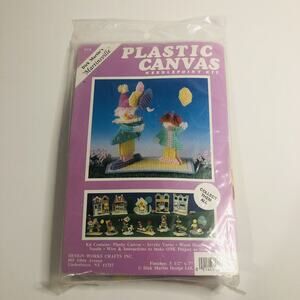 vtg needlepoint clown martinville series plastic canvas kit 608 balloon kid craf